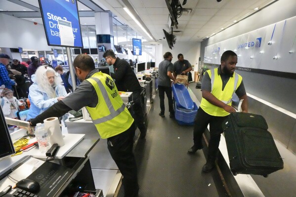 Ual baggage on sale